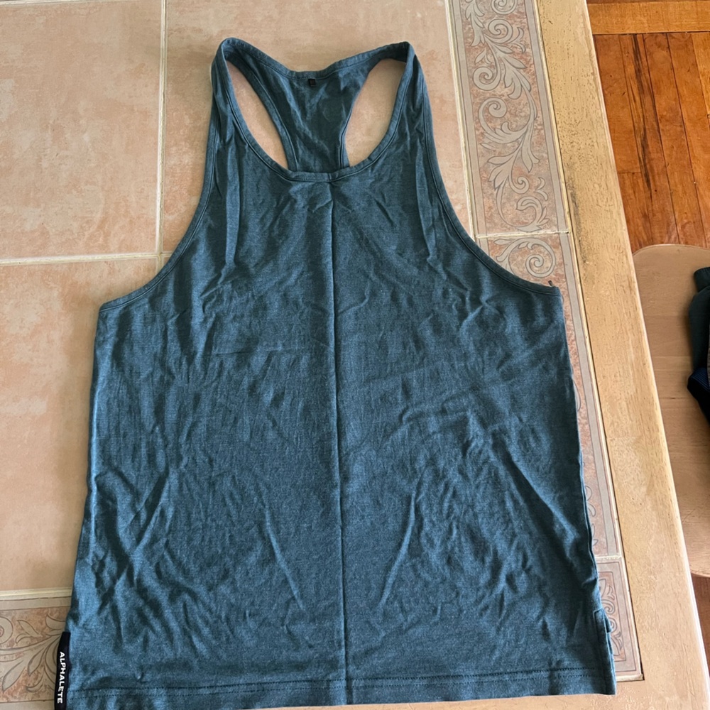 Alphalete Stringer Tank